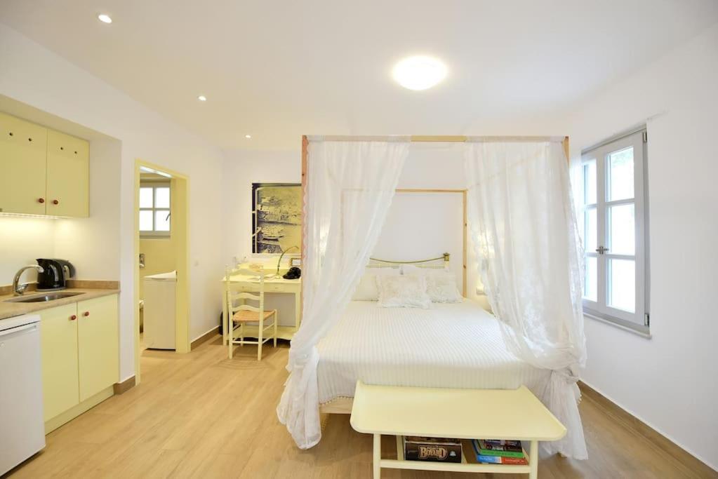 Sterna Apartment *